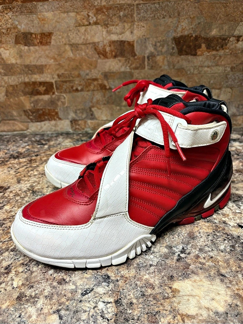 Nike Zoom Vick III Varsity Red 832698-600 Size 9.5